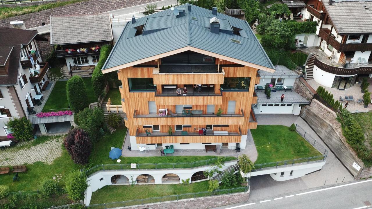 أورتيسايْ Villa Hubertus المظهر الخارجي الصورة